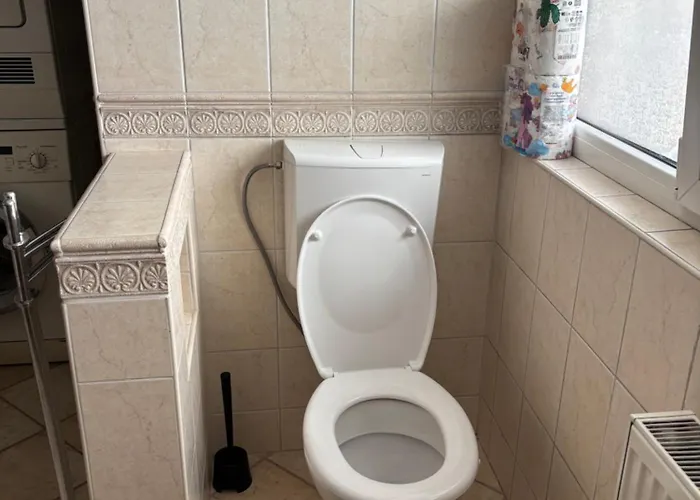 Trnovo Lunca * ليوبليانا